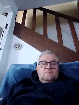 Snapshot of macdut67 chatting on October 23, 4:39 pm macdut67 online show from October 23, 4:39 pm