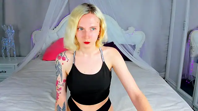 LikiLips online show from April 10, 7:57 am