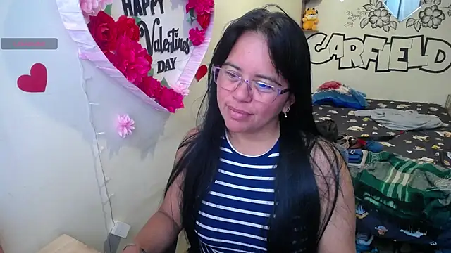 Snapshot of Miss__kendra_ chatting on June 22, 12:57 pm Miss kendra online show from June 22, 12:57 pm
