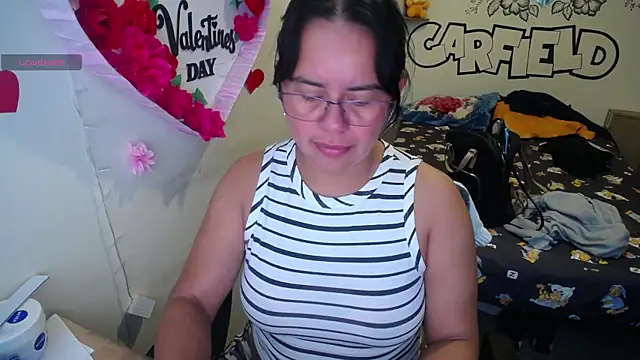 Snapshot of Miss__kendra_ chatting on June 26, 12:31 pm Miss kendra online show from June 26, 12:31 pm