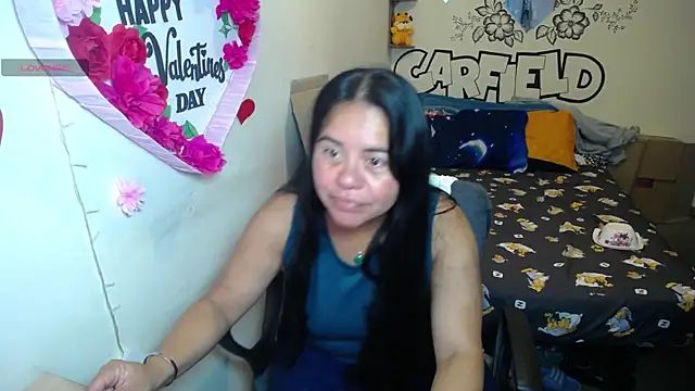 Snapshot of Miss__kendra_ chatting on July 17, 11:28 am Miss kendra online show from July 17, 11:28 am