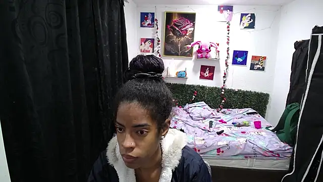 thianahorny online show from April 11, 12:53 pm