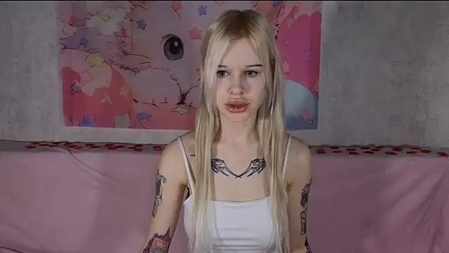 HoneyGold  online show from February 15, 4:09 am