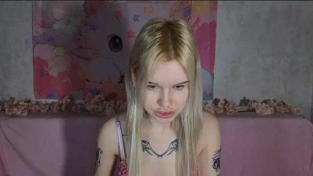 HoneyGold  online show from February 16, 4:08 am