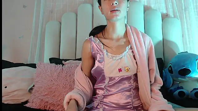 Snapshot of SweetRenata_ chatting on February 3, 11:26 am SweetRenata online show from February 3, 11:26 am