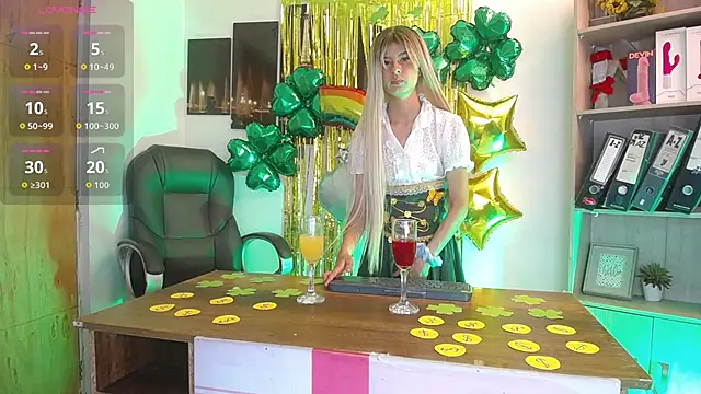 SweetRenata  online show from March 17, 12:19 pm