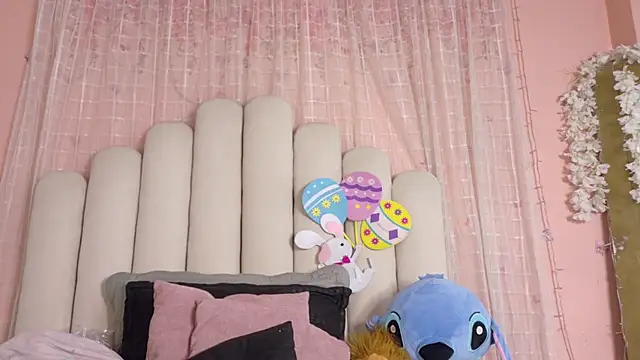 SweetRenata  online show from April 17, 12:41 pm