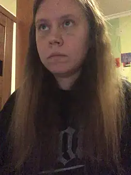 Snapshot of LunaVirelle chatting on May 2, 6:02 pm LunaVirelle online show from May 2, 6:02 pm