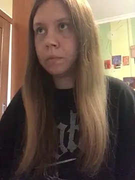 Snapshot of LunaVirelle chatting on May 23, 3:16 pm LunaVirelle online show from May 23, 3:16 pm