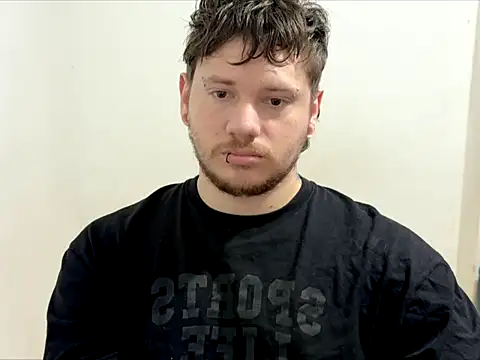 Skol 100802 online show from April 10, 2:22 pm