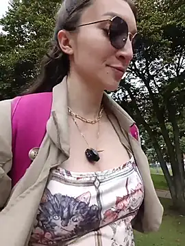 Lucy colee online show from February 16, 5:20 pm