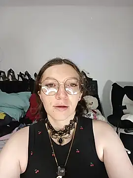 Lucy colee online show from March 8, 3:38 pm