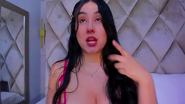 GabyParker  online show from March 14, 12:10 pm