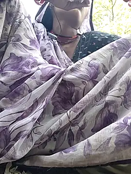 Snapshot of Co_punam chatting on March 30, 10:05 am Co punam online show from March 30, 10:05 am