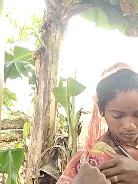 Snapshot of Co_punam chatting on April 5, 10:45 am Co punam online show from April 5, 10:45 am