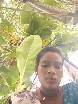 Snapshot of Co_punam chatting on April 11, 10:41 am Co punam online show from April 11, 10:41 am