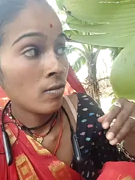 Snapshot of Co_punam chatting on April 18, 7:45 am Co punam online show from April 18, 7:45 am