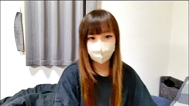 Snapshot of ODORI8300 chatting on April 19, 5:34 pm ODORI8300 online show from April 19, 5:34 pm