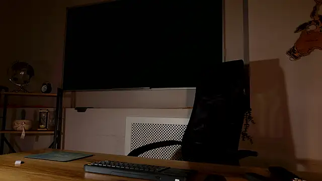 ClaireMathis online show from July 5, 2:57 pm