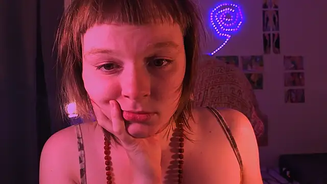 liquid0fluid0 online show from January 8, 8:44 pm