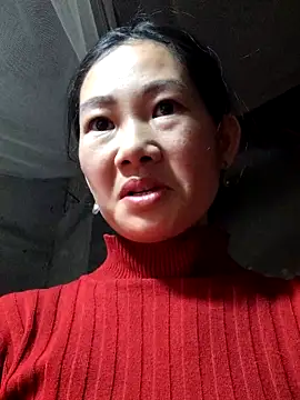 Snapshot of gio-thu chatting on February 4, 3:40 pm gio-thu online show from February 4, 3:40 pm