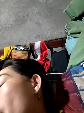 Snapshot of gio-thu chatting on February 13, 6:20 am gio-thu online show from February 13, 6:20 am