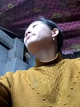 Snapshot of gio-thu chatting on February 19, 9:05 am gio-thu online show from February 19, 9:05 am