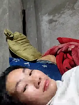 Snapshot of gio-thu chatting on February 23, 5:21 pm gio-thu online show from February 23, 5:21 pm