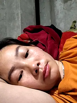 gio-thu online show from March 18, 1:09 am