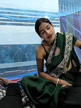 funnight4ubaby8456 online show from April 9, 5:18 pm