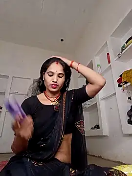 Snapshot of Cuty_tanya chatting on February 17, 9:06 am Cuty tanya online show from February 17, 9:06 am