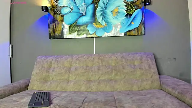 Amber Mateus online show from October 9, 6:44 am