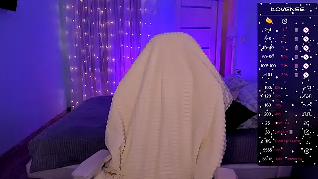 Snapshot of Evaa_Braunn chatting on February 13, 1:56 am Evaa Braunn online show from February 13, 1:56 am