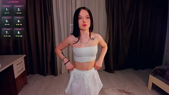 RonnieSchmertz online show from April 4, 7:11 pm