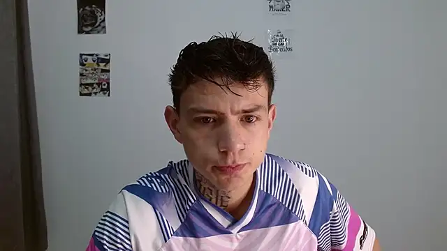 hot teo  online show from December 4, 11:08 am