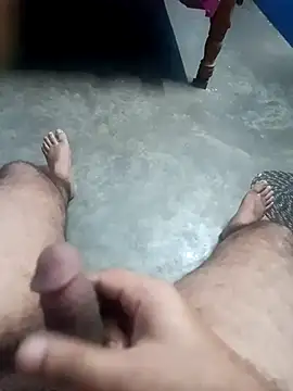 Snapshot of TrainedBend28 chatting on March 10, 6:35 pm TrainedBend28 online show from March 10, 6:35 pm