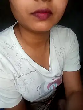 Snapshot of CUTE-567 chatting on November 4, 7:40 am CUTE-567 online show from November 4, 7:40 am