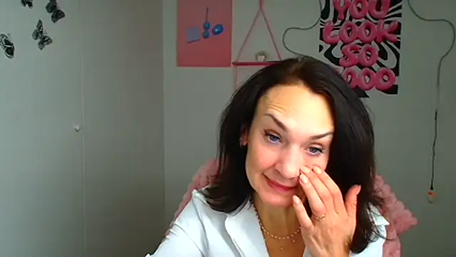 Rosie Rosee online show from February 15, 12:25 pm