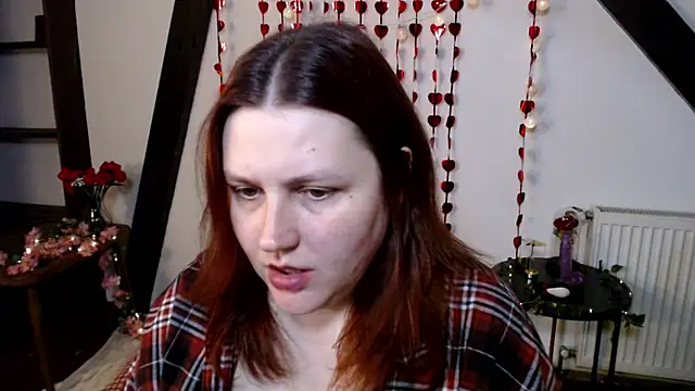 Snapshot of Lilith__moon chatting on February 20, 9:26 pm Lilith moon online show from February 20, 9:26 pm