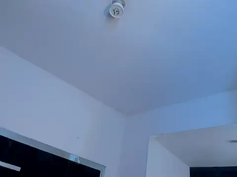 Snapshot of Cami_KingSex chatting on April 12, 9:25 am Cami KingSex online show from April 12, 9:25 am