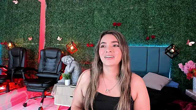Snapshot of Kiaraa88 chatting on July 4, 8:26 pm Kiaraa88 online show from July 4, 8:26 pm
