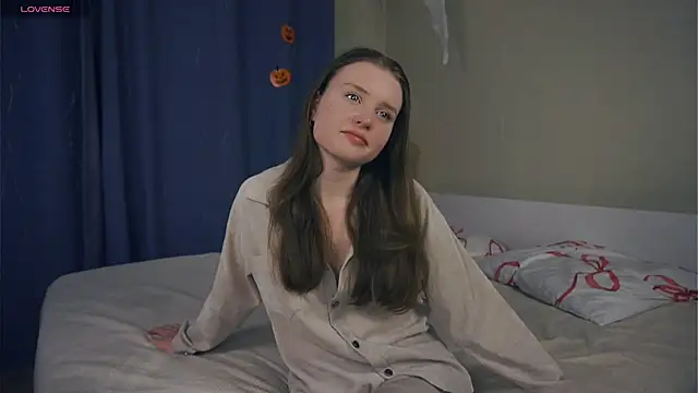 Snapshot of SunRinglein chatting on November 13, 7:02 pm SunRinglein online show from November 13, 7:02 pm