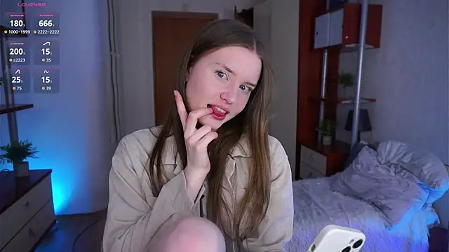 Snapshot of SunRinglein chatting on January 18, 6:23 pm SunRinglein online show from January 18, 6:23 pm