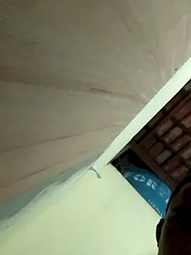 Snapshot of sants13 chatting on November 2, 2:14 am sants13 online show from November 2, 2:14 am