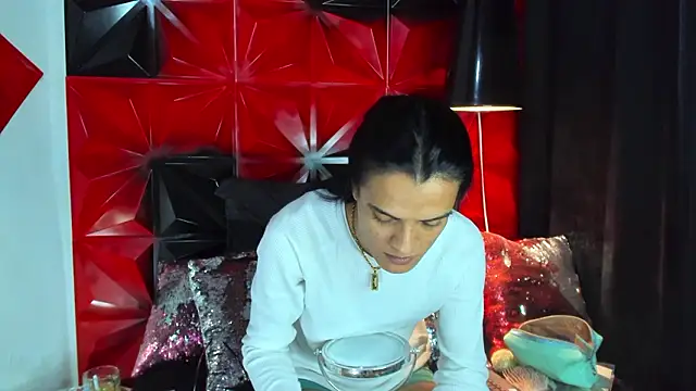 ZAMMIRA online show from February 15, 6:21 am