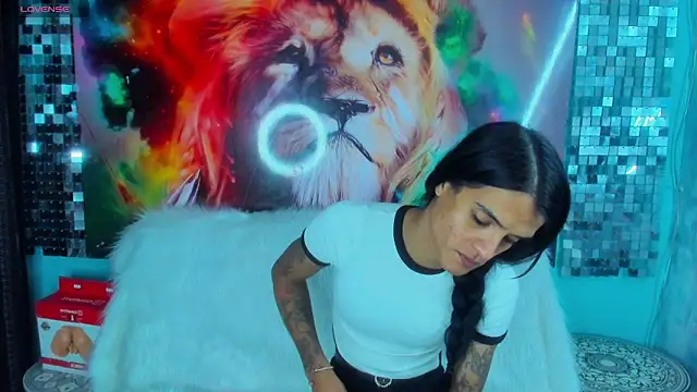 ZAMMIRA online show from March 31, 12:27 pm