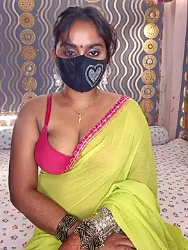 Snapshot of Sweet-Maddlina chatting on October 10, 5:56 pm Sweet-Maddlina online show from October 10, 5:56 pm