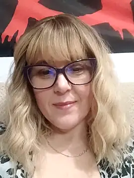 Amelialove42 online show from February 27, 7:36 pm