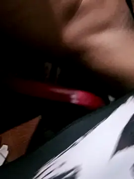 Snapshot of Sid329 chatting on October 29, 9:49 pm Sid329 online show from October 29, 9:49 pm