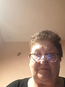 Katherine735 online show from March 30, 9:16 pm